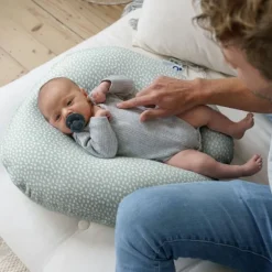 Doomoo Softy Cloudy Voedingskussen Kaki