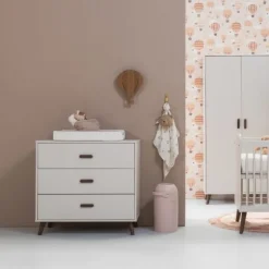 Europe Baby Olivia II Ledikant 60 x 120 cm - Oatmeal / Walnoot - Retro