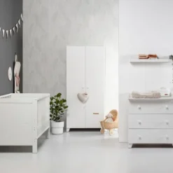 Europe Baby Sarah Babykamer Wit | Bed 70 x 140 cm + Commode