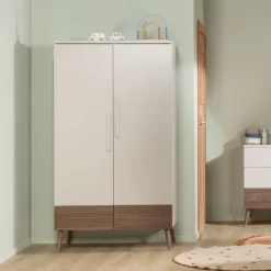 Europe Baby Sev Babykamer Oatmeal/Walnoot | Ledikant 60x120 + Commode