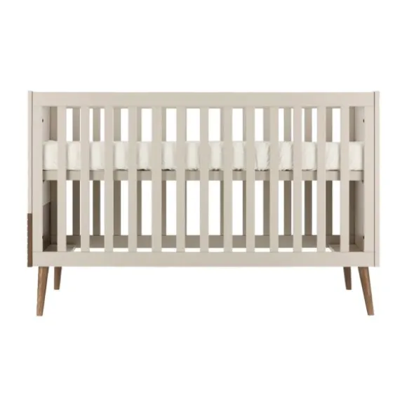 Europe Baby Sev Babykamer Oatmeal/Walnoot | Ledikant 60x120 + Commode