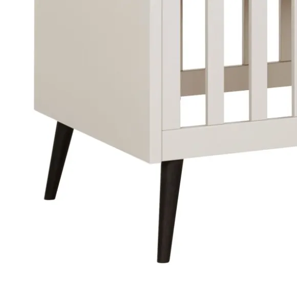 Europe Baby Sterre Babykamer Oatmeal / Zwart | Bed 60 x 120 cm + Commode
