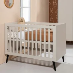 Europe Baby Sterre Babykamer Oatmeal / Zwart | Bed 60 x 120 cm + Commode