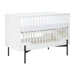 Kidsmill Boutique Babykamer Wit / Zwart | Bed 60 x 120 cm + Commode