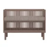 Kidsmill Dai Babykamer Walnoot | Ledikant 120 x 60 cm + Commode