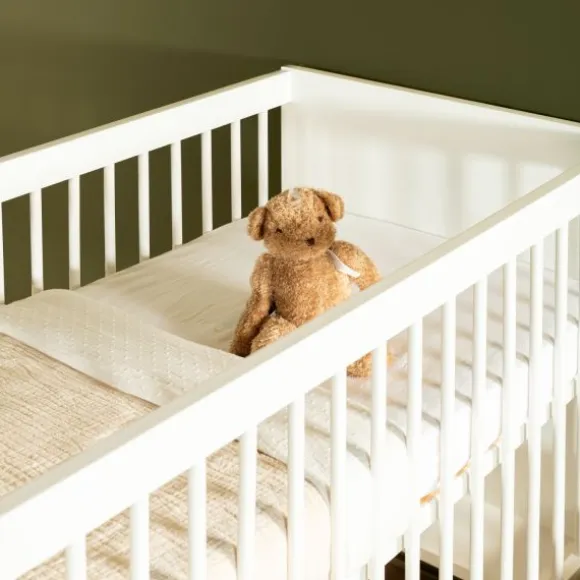 Kidsmill Intense II Babykamer Wit / Patinated Brass | Ledikant 60 x 120 cm + Commode