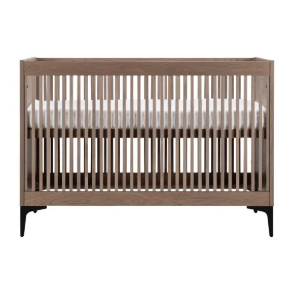 Kidsmill Levi Babykamer Incl. Rechte Potenset Walnoot | Ledikant 60 x 120 cm + Commode