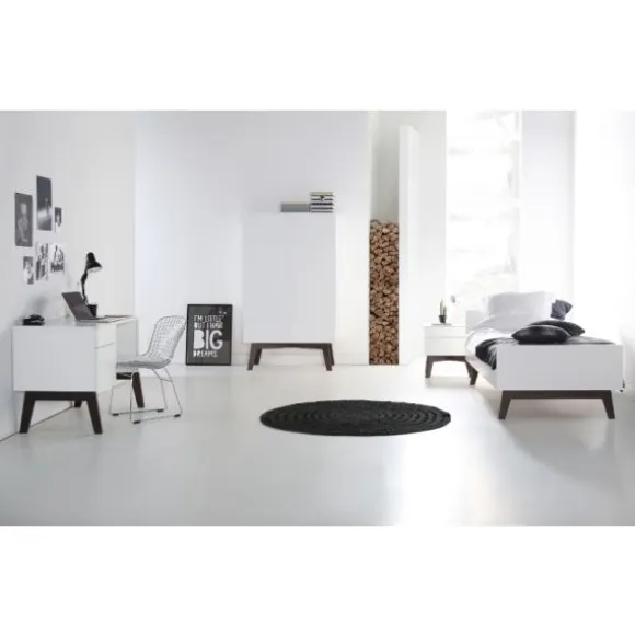Kidsmill Sixties Kinderkamer Wit Mat / Walnoot | Bed 90 x 200 cm + Kast 2-Deurs