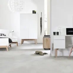 Kidsmill Sixties Kinderkamer Wit Mat / Naturel | Bed 90 x 200 + Bureau + Kast 2-Deurs
