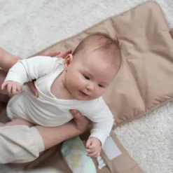 KipKep Napper Verschoonmatje + Luieretui Denim Blue