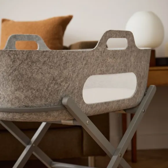 Snuz SnüzBaskit Moses Basket + Stand Set - Dove/Light Grey/Grey