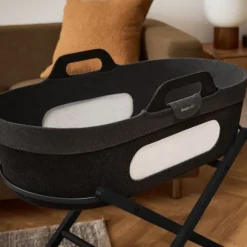 Snuz SnüzBaskit Moses Basket + Stand Set - Dove/Light Grey/Grey